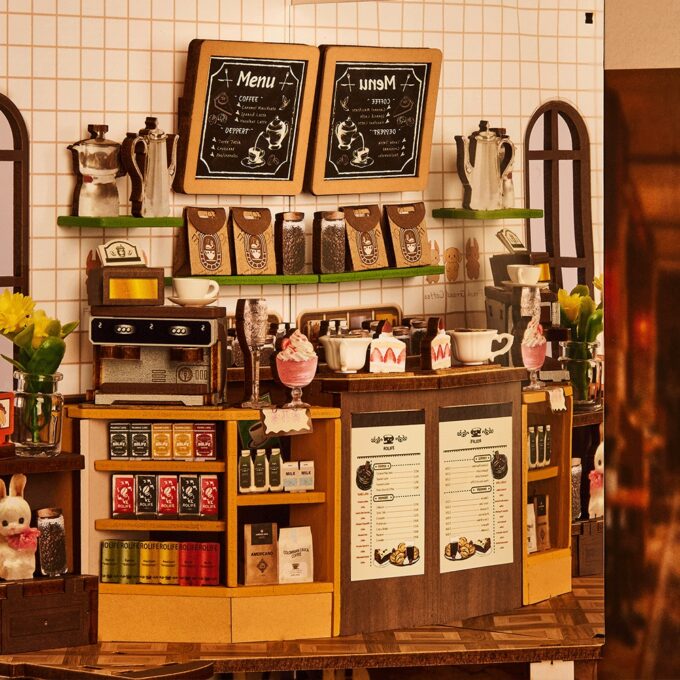 Bogstøtte - DIY Hus - Holiday Cafe