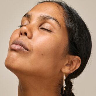 Enamel - Øreringe - Sofia - White And Pearls